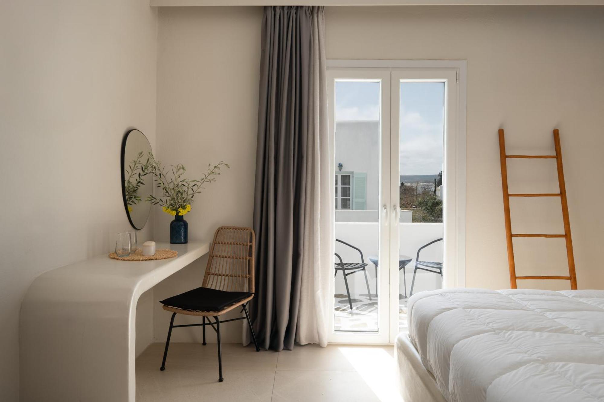 Paridian Elegant Living Hotel Парос Екстериор снимка