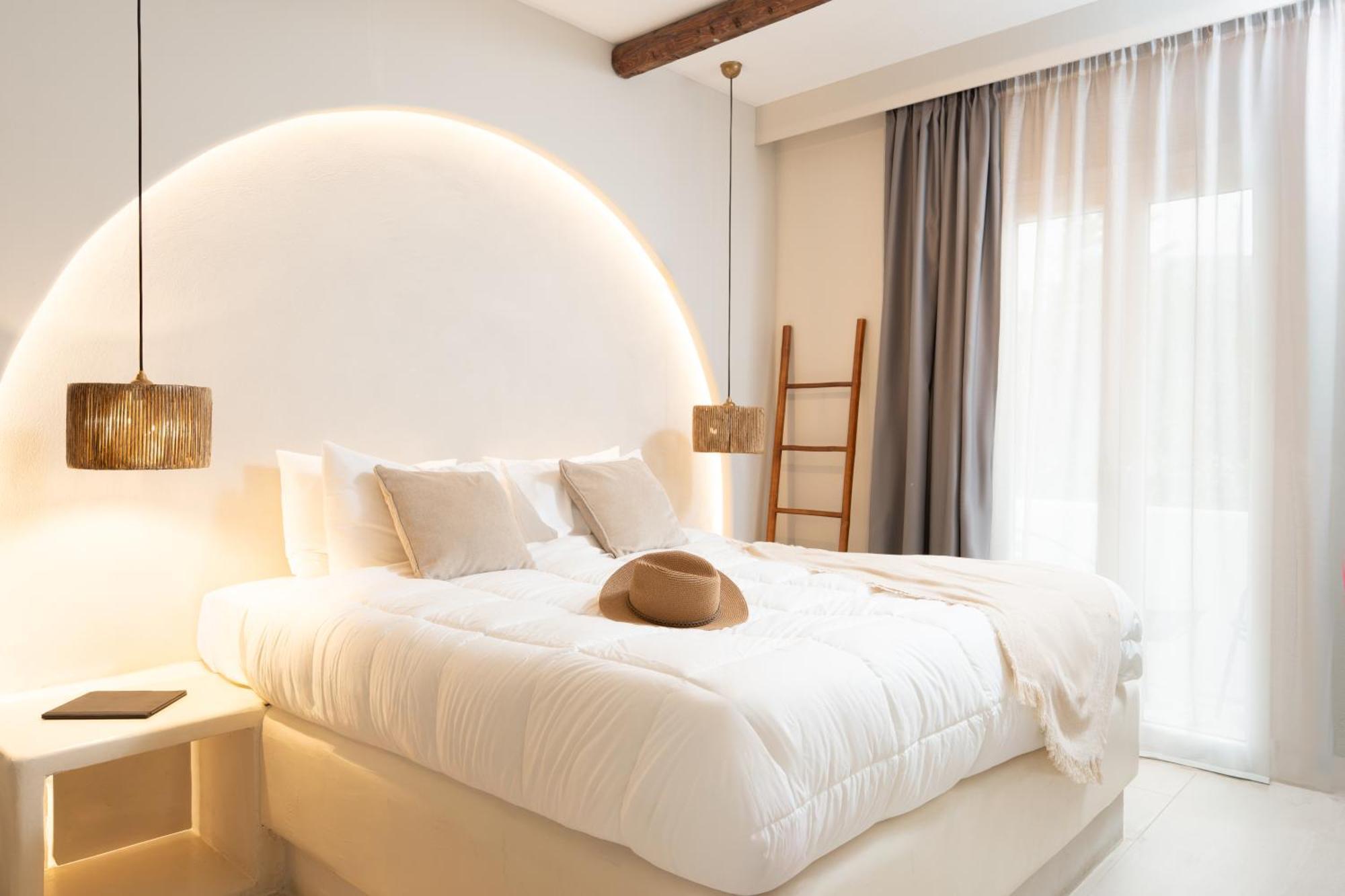 Paridian Elegant Living Hotel Парос Екстериор снимка